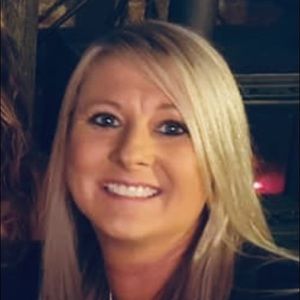 Meet your Posher, Niki